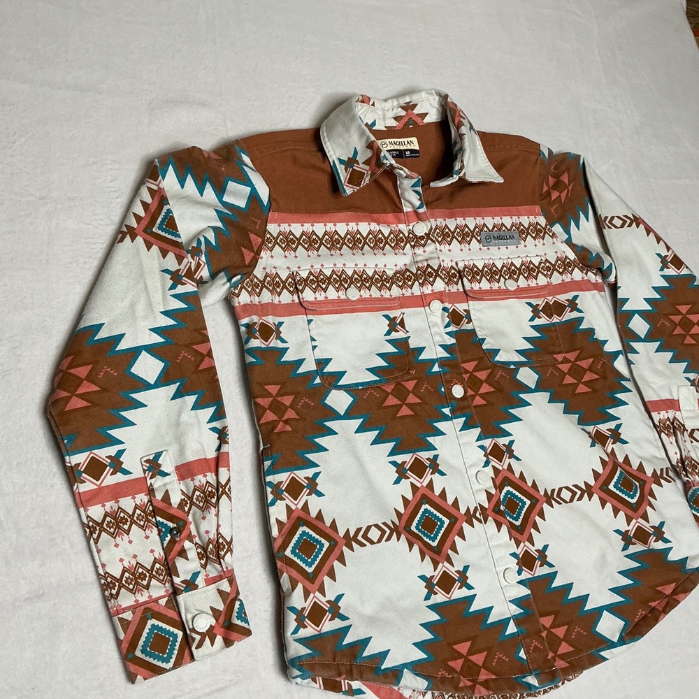 Magellan Western Aztec Print Long Sleeve Button Up Shirt Women's